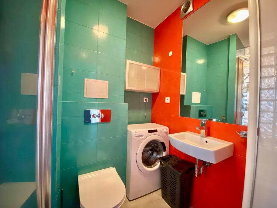 Studio Muranow By Esteum Host Apartment Warsaw Ngoại thất bức ảnh
